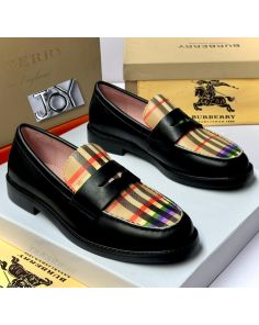 Burberry shoe