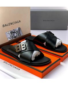 Balenciaga crossing