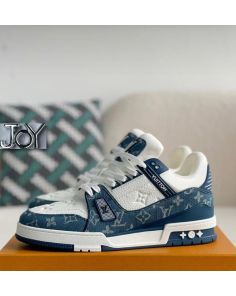 Lv sneakers luxury