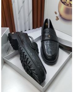 Versace rough leather 