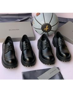 Balenciaga luxury shoe