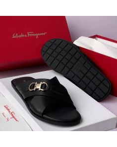 Ferragamo black crossing