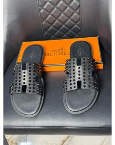 hermes spike slide
