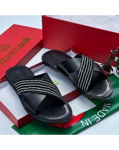 roberto crossing slide